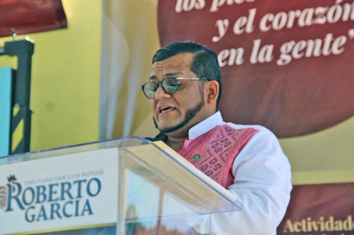 Dip. José Roberto García Castillo