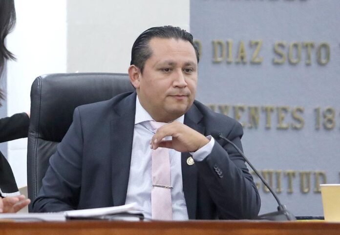 Dip. Luis Fernando Gámez Macías-